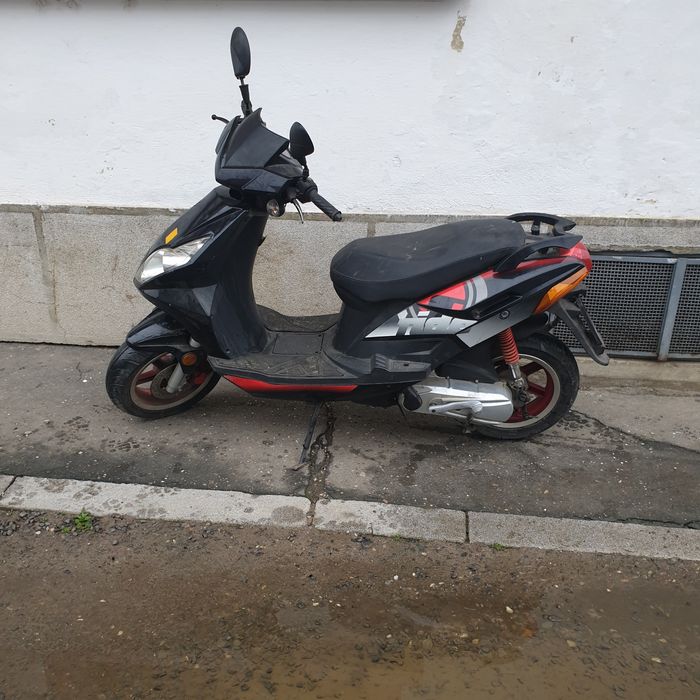 Vind scuter 49cc.