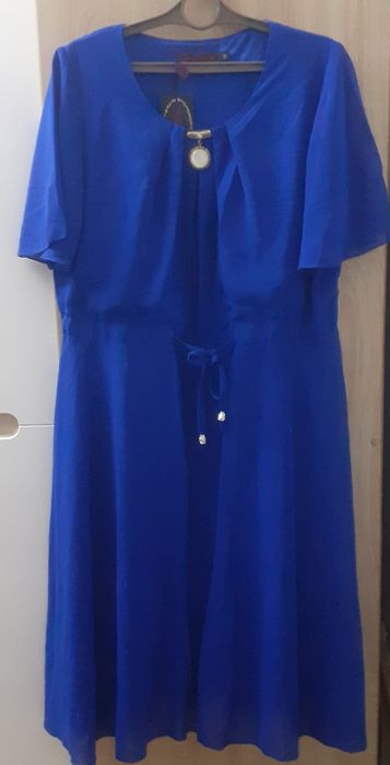 Женское платье синего цвета