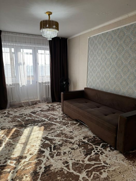 Сдам уютную двухкомнатную квартиру в центре города