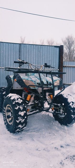 Квадроцикл на ходу 9.л.с