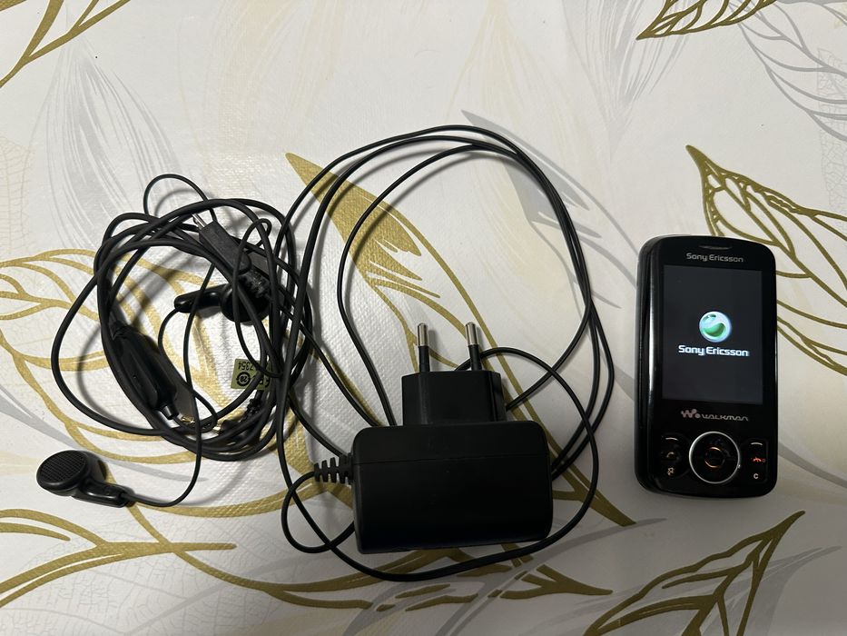 Sony Ericsson W100i Spiro