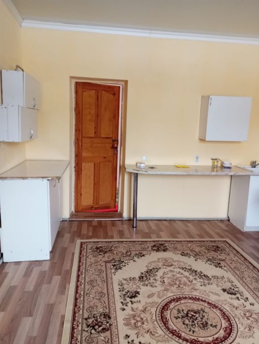 Сдам 1 комнату 5 комнат доме.