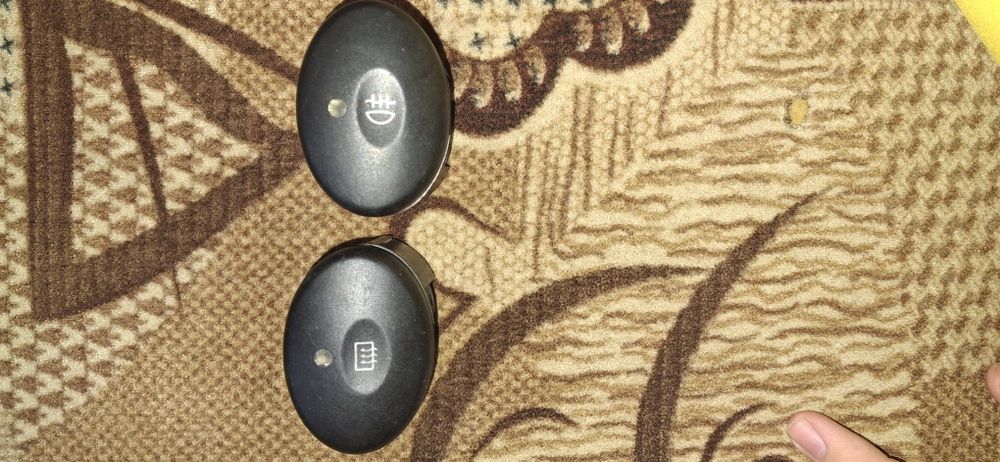 Продавам останали части от форд ескорт 1.4 1996