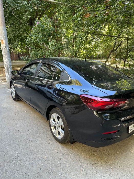 Chevrolet Onix Premier 2024