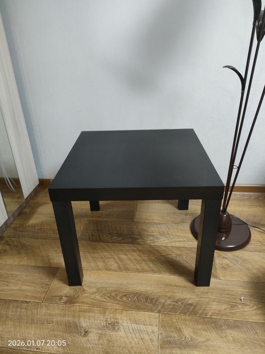 Журнальный столик