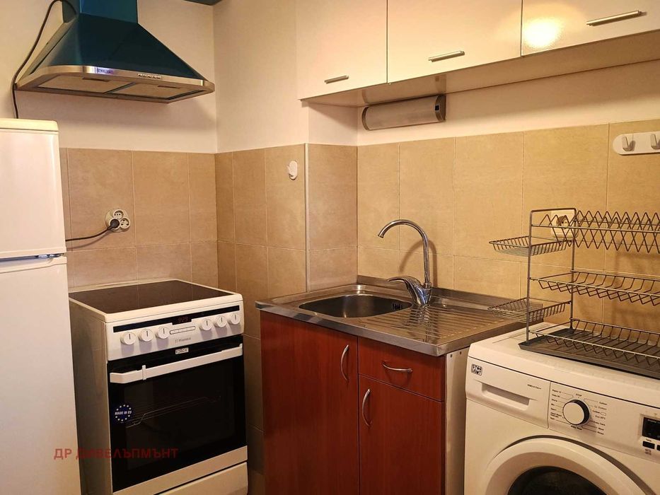 Дава се под наем Двустаен апартамент в София, Дървеница - 68 кв.м за 613.55 € - Снимка #7