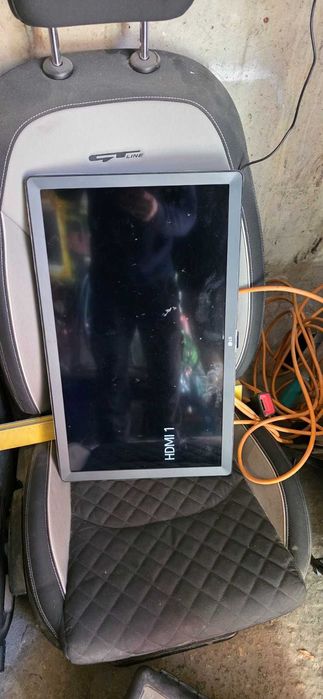 Телевизори 2 броя