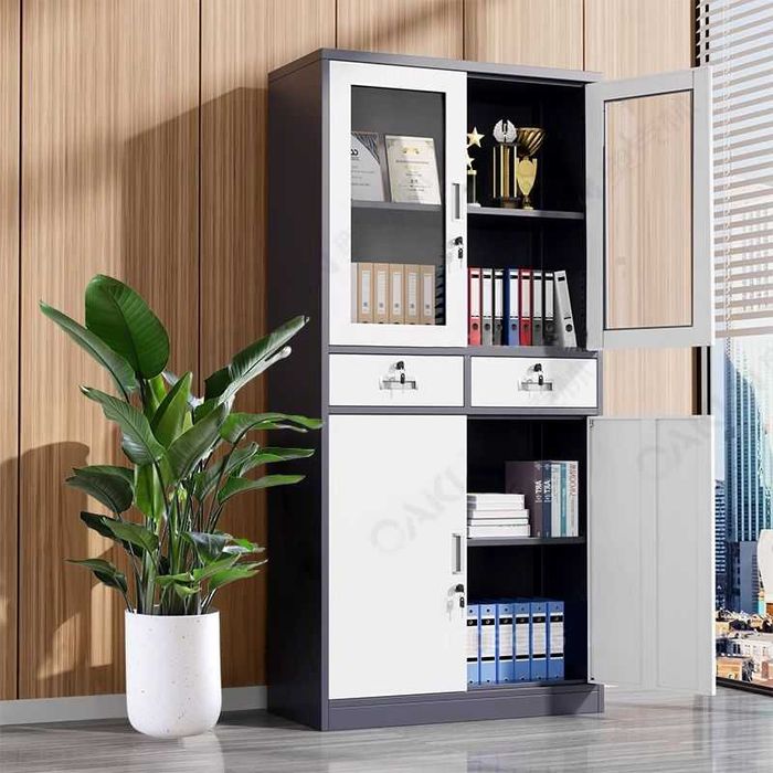 Shkaf metall kiyim saqlash joyi / Металлический шкаф под форму