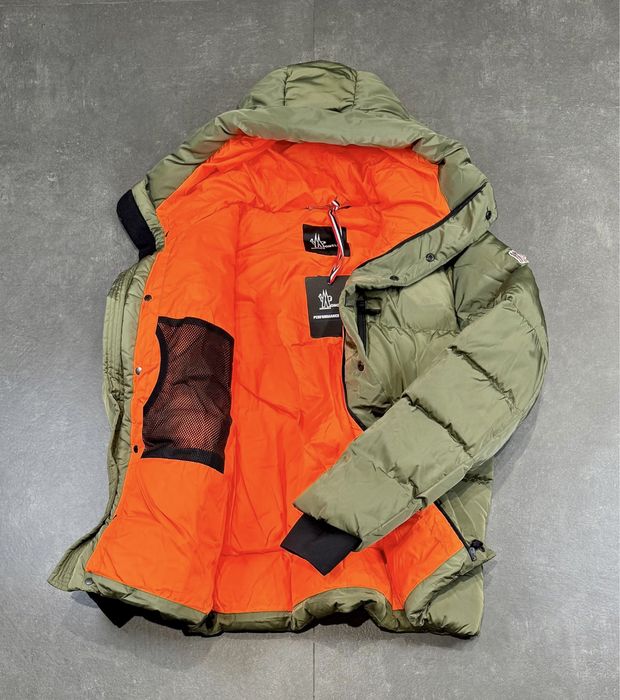 Мъжко зимно яке Moncler