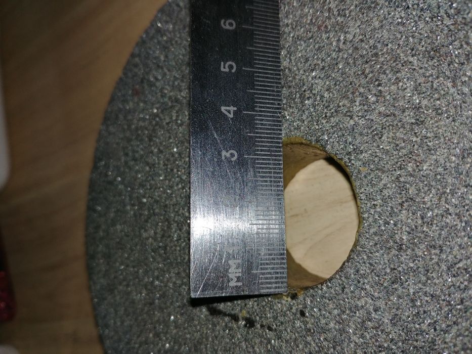 Продаю наждачный камень