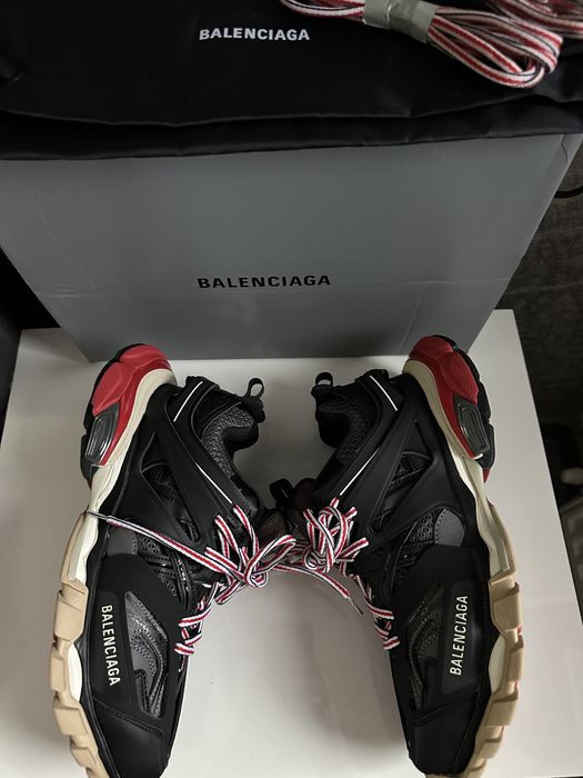 Balenciaga Track