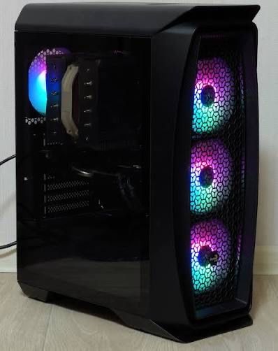 Корпус Aerocool Aero One Frost