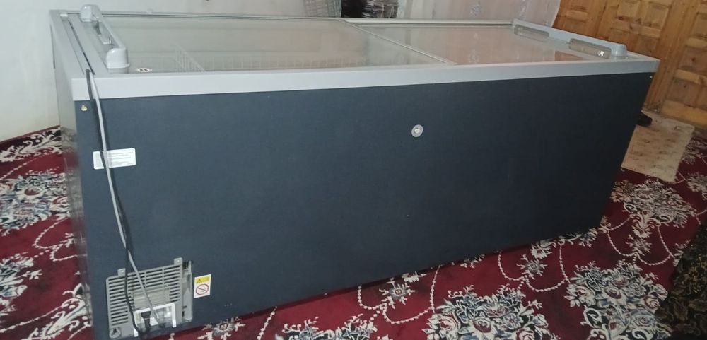 Морозильник сотилади