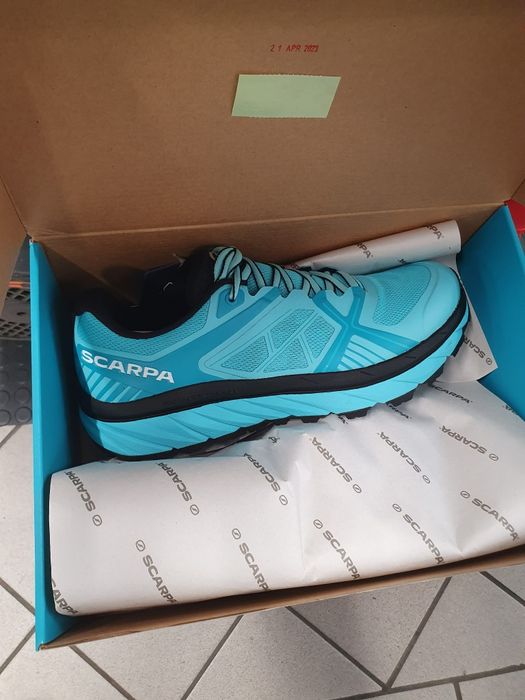 Treking  Scarpa  noi marimea 41/5 made in Vietnam