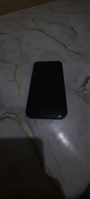 Sotiladi iphone12pro