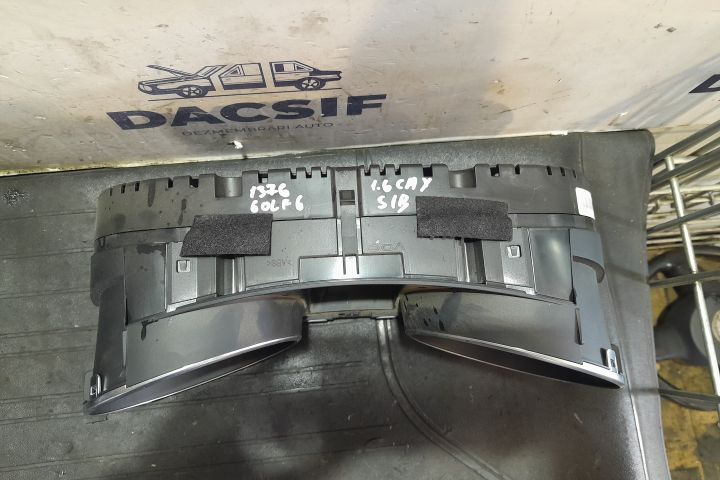 Ceasuri bord 5K0920860J 5K0920860J Volkswagen VW Golf a 6-a generatie