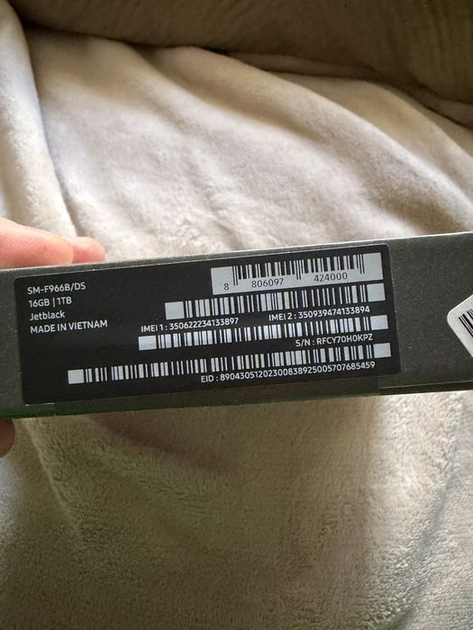 Samsung Fold 7 1TB  cutie garantie