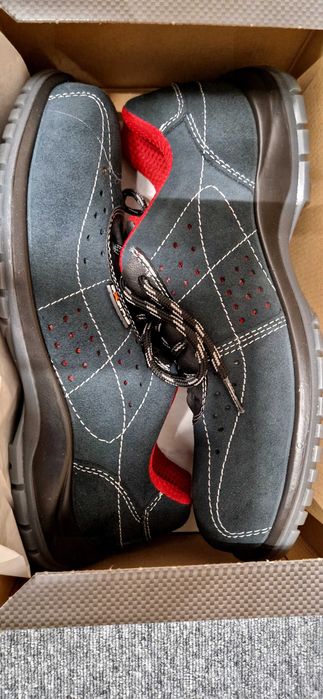 Bocanci protectie noi Exena nr 42