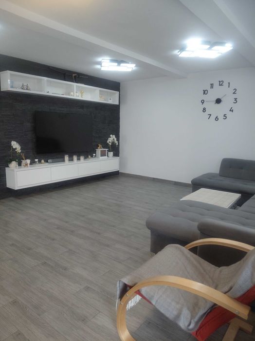 Casă de vânzare în Albota