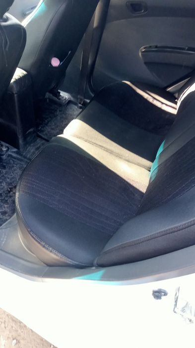 Спарк мошинаси сотилади