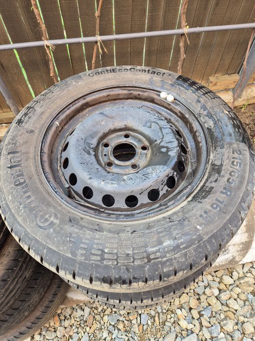 Anvelope vara 215/65/R16 cu jante 5x114.3