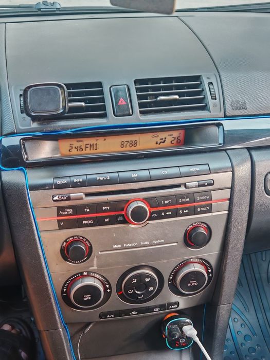 MAZDA 3 2007 — imagine 4