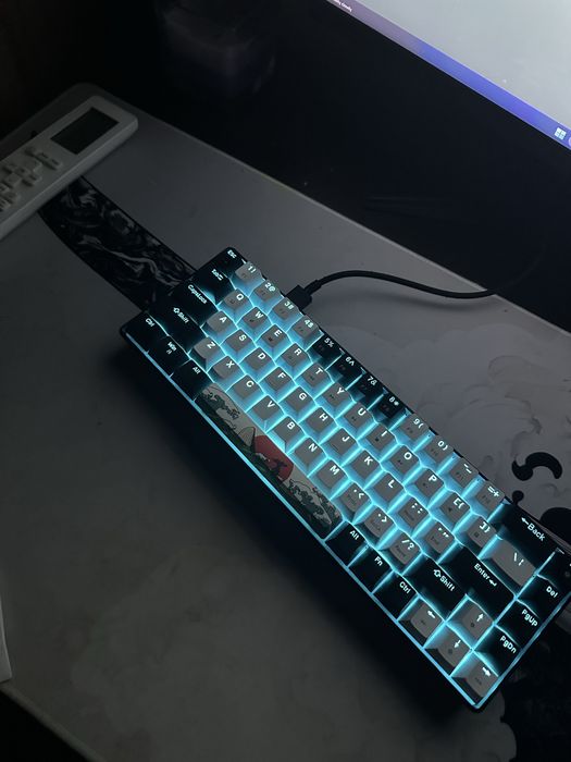 Нова Геймърска Клавиатура