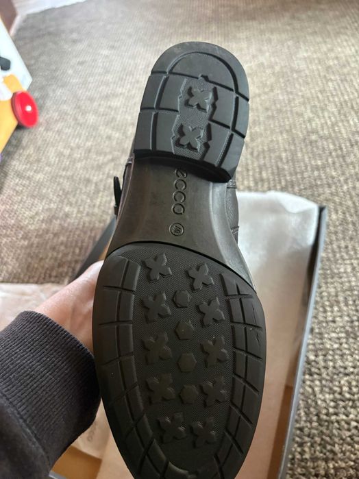 Детски обувки  ЕССО