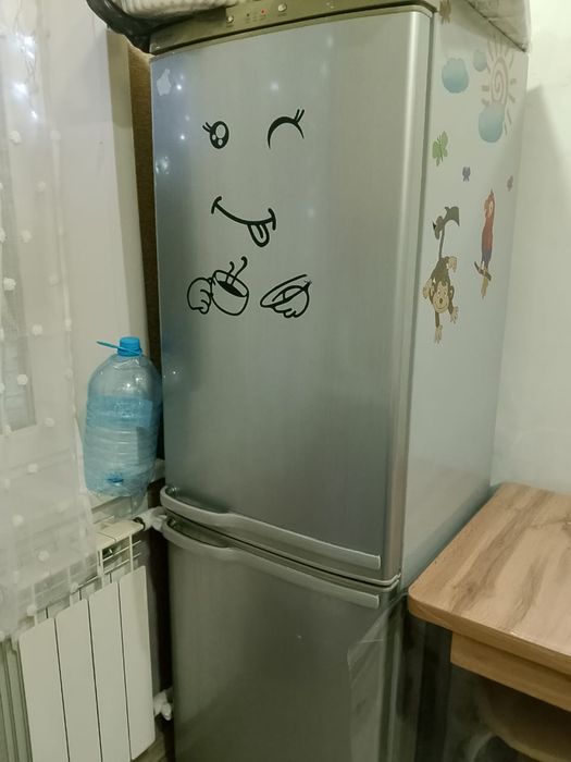 Холодилник продам
