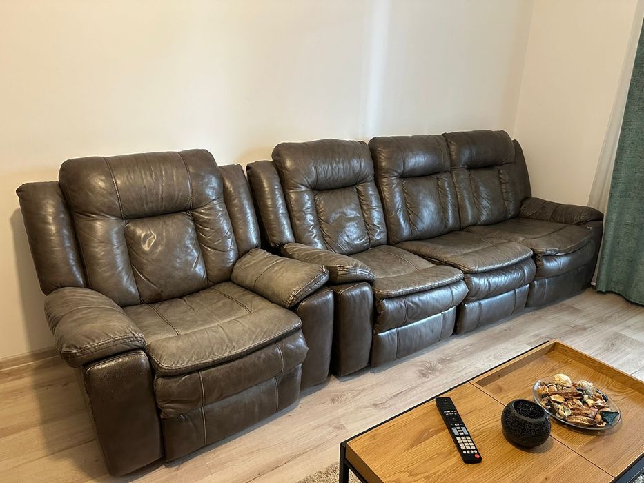 Canapea piele de vanzare