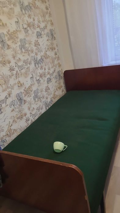 Кровать односпальная