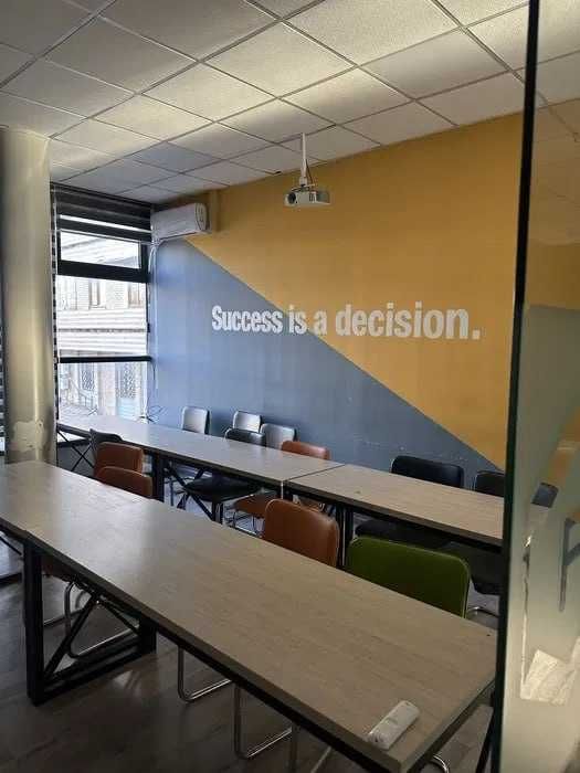 помещение под офис/учебный 220м2 центр возле метро Хамида Алимджана