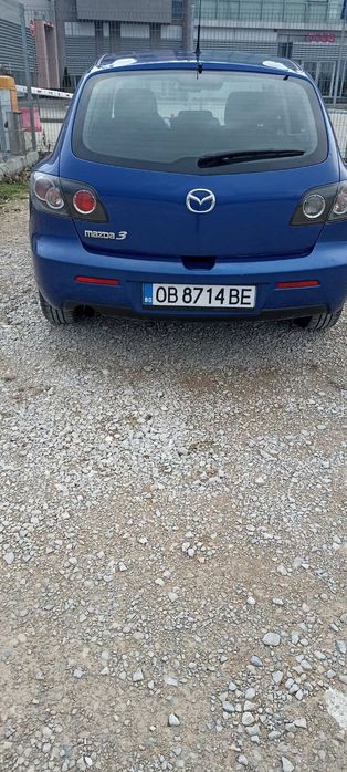 Продавам автомобил Мазда 3 1.4