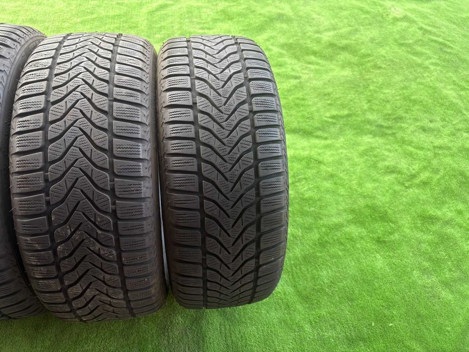 Anvelope Iarna Lassa 215/55/17