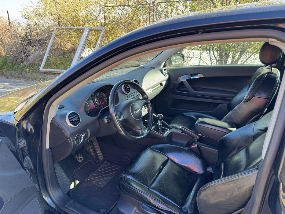 Audi A3 8P 2.0TDI на части