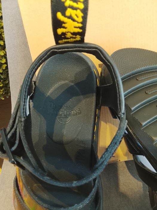 Dr martens sandal