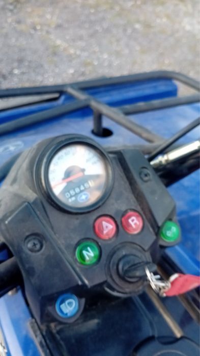 Продавам АТВ Polaris