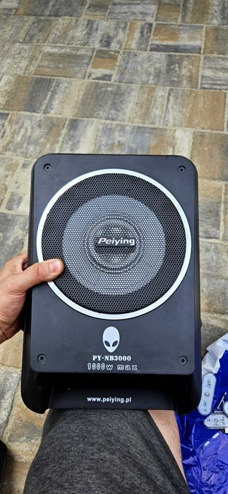 Subwoofer peiying nb3000 + player kenwood kd-t720 bt