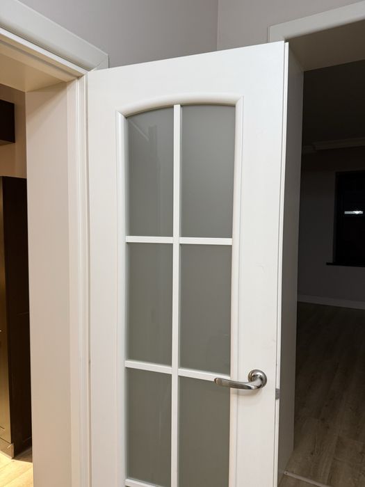 Двери б/у дерево Беларусь