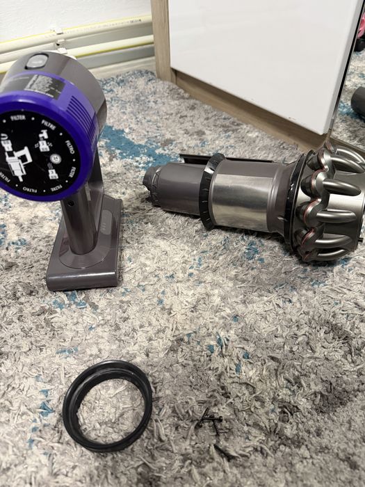 Reconditionez aspiratoare Numatic,Dyson