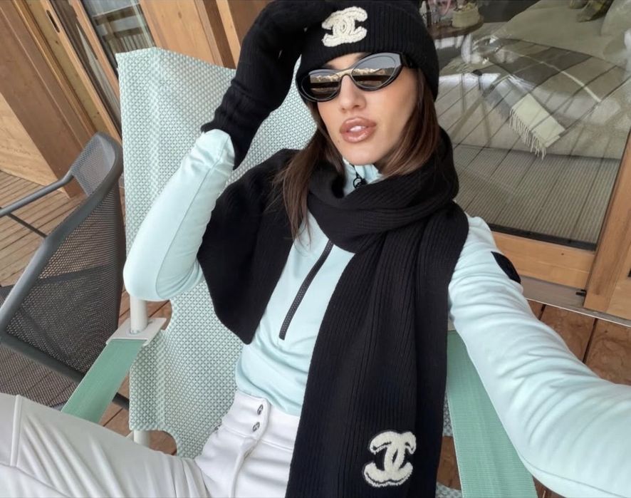 Chanel шал и шапка