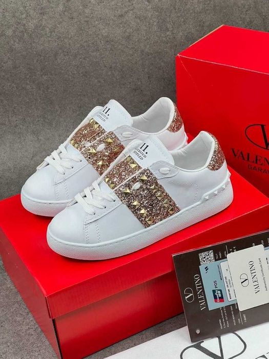 Adidași dama, model nou