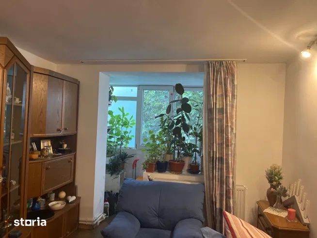 Apartament 3 camere in centru Calarasi