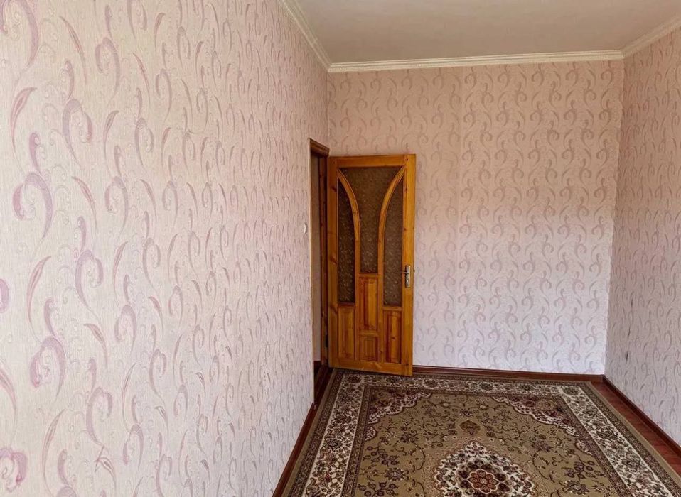 Feruzada 2 xona kvartira ijaraga beriladi