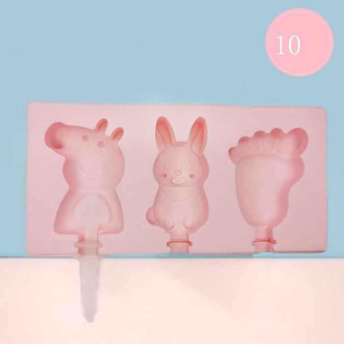 Силиконова форма за сладолед за многократна употреба.