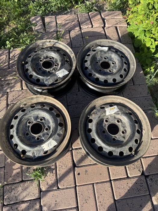 Продам штампованые диски