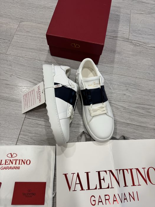 Обувки Valentino Garvani