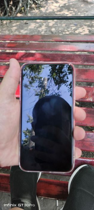 Iphone xr holati idial