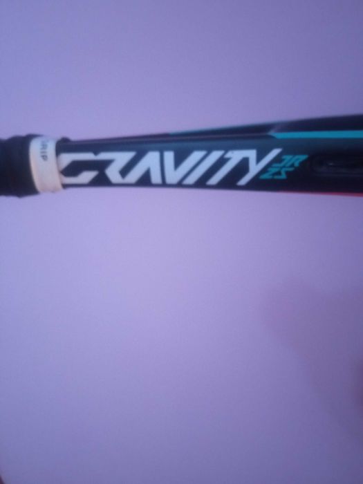 Тениссная ракетка