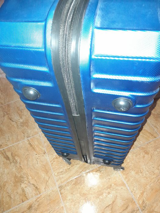 Troller ca rotire 360°